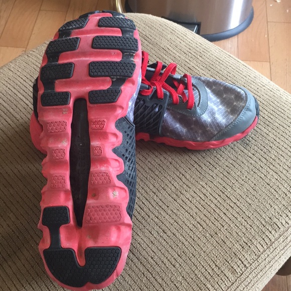 $20 - Picture 3 of 4